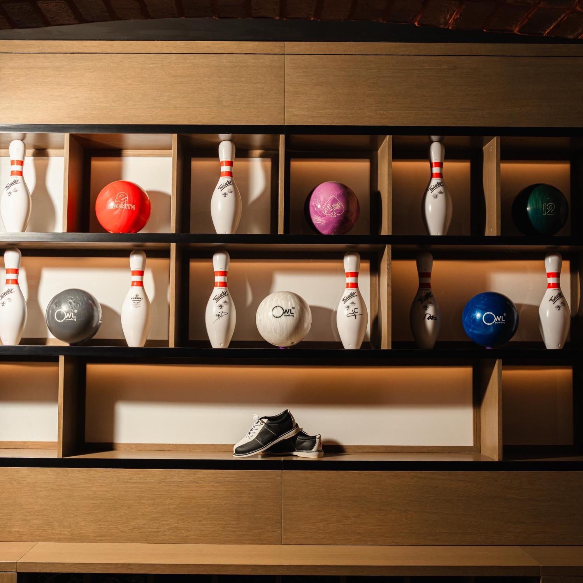 Intercontinental Riyadh By Ihg Luaran gambar Bowling balls
